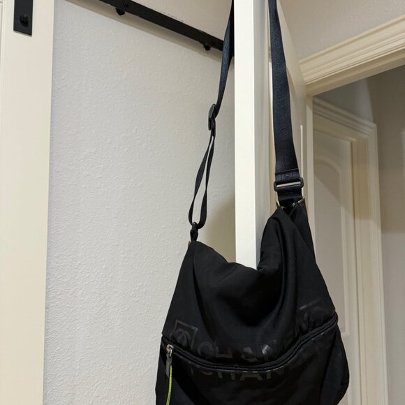 Chanel large size Crossbody canvas - Picture 6 of 9